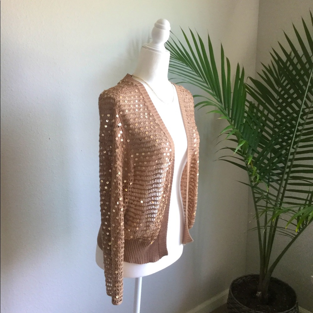 Cardigan - Picture 2 of 3